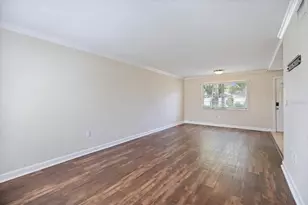 960 Highland St, Sarasota, FL 34234 - Photo 9