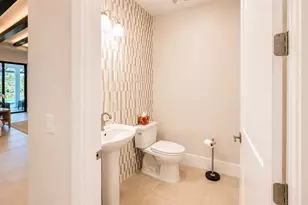269 Blue Pearl Ct, Sarasota, FL 34240 - Photo 17