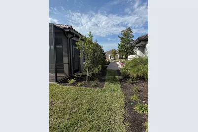 10057 Morning Mist Lane, Sarasota, FL 34241 - Photo 15