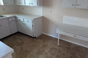 175 Englewood Heights Rd, Englewood, FL 34223 - Photo 3