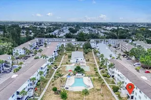 2053 Sunset Dr, Bradenton, FL 34207 - Photo 25