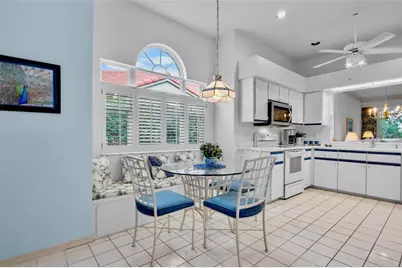 3386 Chelmsford Court #7, Sarasota, FL 34235 - Photo 19