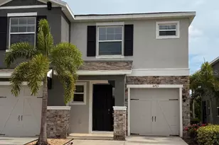 8725 Daydream St, Sarasota, FL 34238 - Photo 1