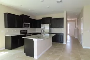 8725 Daydream St, Sarasota, FL 34238 - Photo 7