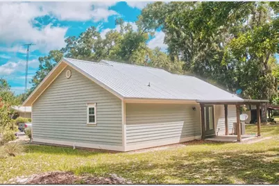 3109 E Bryant Avenue, Bell, FL 32619 - Photo 3