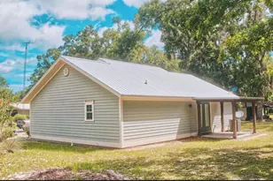 3109 E Bryant Ave, Bell, FL 32619 - Photo 3