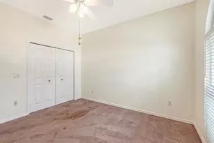 7287 38th Ct E, Sarasota, FL 34243 - Photo 19