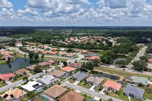 7287 38th Ct E, Sarasota, FL 34243 - Photo 37