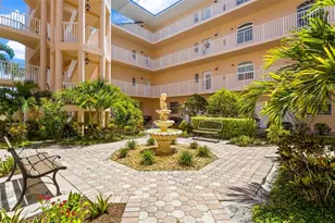1402 Gondola Park Dr, Venice, FL 34292 - Photo 5