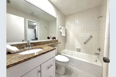 942 N Beneva Road #V28, Sarasota, FL 34232 - Photo 19