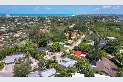 622 Tropical Circle, Sarasota, FL 34242 - Photo 37
