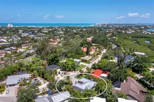 622 Tropical Cir, Sarasota, FL 34242 - Photo 37