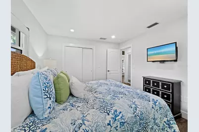 622 Tropical Circle, Sarasota, FL 34242 - Photo 27