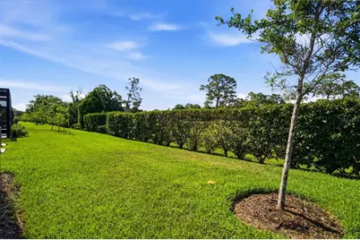 5918 Fiore Drive, Bradenton, FL 34208 - Photo 35