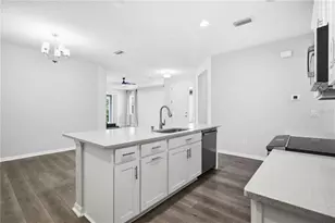 5918 Fiore Dr, Bradenton, FL 34208 - Photo 9