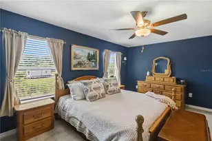 2549 Sunray Venus Wy, Ruskin, FL 33570 - Photo 17