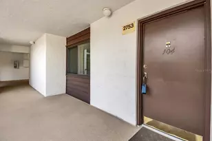 2753 Orchid Oaks Dr, Sarasota, FL 34239 - Photo 1