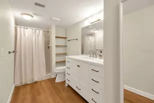 2753 Orchid Oaks Dr, Sarasota, FL 34239 - Photo 19