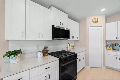 13608 Sunset Sapphire Court, Parrish, FL 34219 - Photo 11