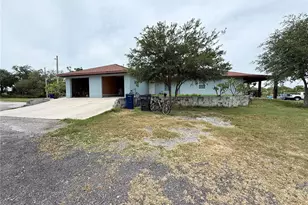 3208 16th Ave E, Palmetto, FL 34221 - Photo 1