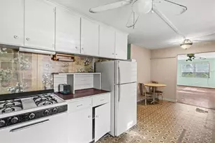 1208 28th St W, Bradenton, FL 34205 - Photo 17