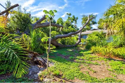 1208 28th Street W, Bradenton, FL 34205 - Photo 35