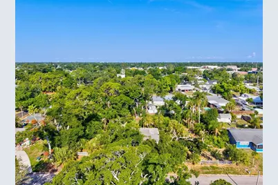 1208 28th Street W, Bradenton, FL 34205 - Photo 37