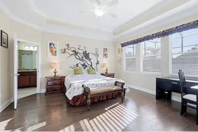 843 Molly Circle, Sarasota, FL 34232 - Photo 9