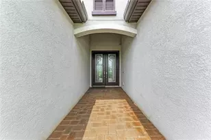 538 Fire Bush Ct, Bradenton, FL 34212 - Photo 3
