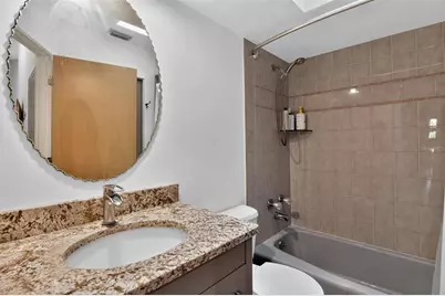 4424 Friar Tuck Lane, Sarasota, FL 34232 - Photo 27