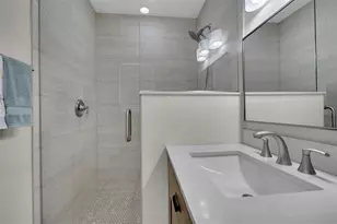 1977 Beach Rd, Englewood, FL 34223 - Photo 21