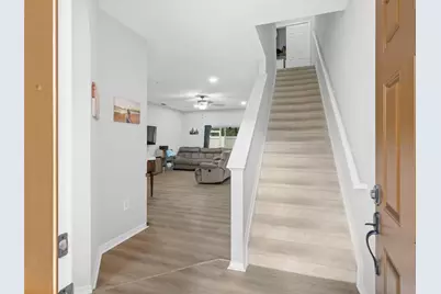 3831 Parkridge Circle #1-104, Sarasota, FL 34243 - Photo 3