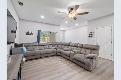 3831 Parkridge Circle #1-104, Sarasota, FL 34243 - Photo 5