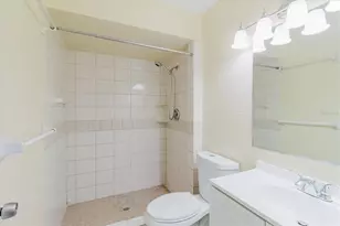 1080 Mecca Dr, Sarasota, FL 34234 - Photo 31