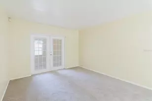 1080 Mecca Dr, Sarasota, FL 34234 - Photo 13