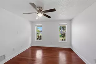 2220 Doud St, Sarasota, FL 34231 - Photo 29