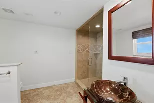 2220 Doud St, Sarasota, FL 34231 - Photo 19