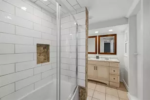 2220 Doud St, Sarasota, FL 34231 - Photo 25