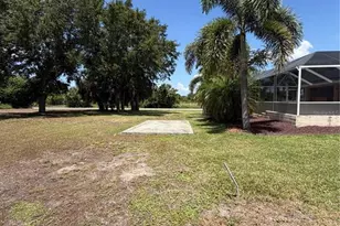 27019 Shanahan Ln, Punta Gorda, FL 33983 - Photo 45