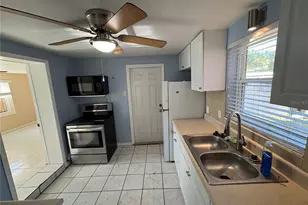 4920 45th Ave N, Saint Petersburg, FL 33707 - Photo 5