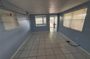 4920 45th Ave N, Saint Petersburg, FL 33707 - Photo 9