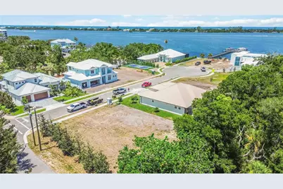 3820 Parrot Bay Court, Osprey, FL 34229 - Photo 9