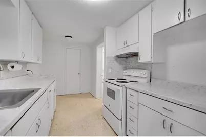 2223 Ingram Avenue, Sarasota, FL 34232 - Photo 17