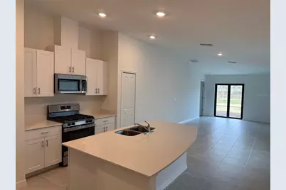 9196 Tequila Sunrise Drive, Sarasota, FL 34241 - Photo 3