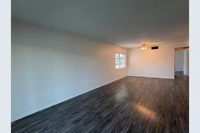 7153 W Country Club Dr N #145, Sarasota, FL 34243 - Photo 5