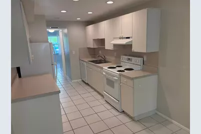 515 30th Avenue W #H108, Bradenton, FL 34205 - Photo 5