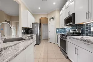264 Dahlia Ct, Bradenton, FL 34212 - Photo 7