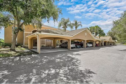 915 Fairwaycove Lane #201, Bradenton, FL 34212 - Photo 3