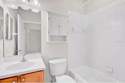915 Fairwaycove Lane #201, Bradenton, FL 34212 - Photo 23