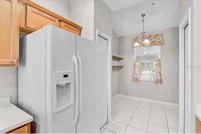 915 Fairwaycove Lane #201, Bradenton, FL 34212 - Photo 11